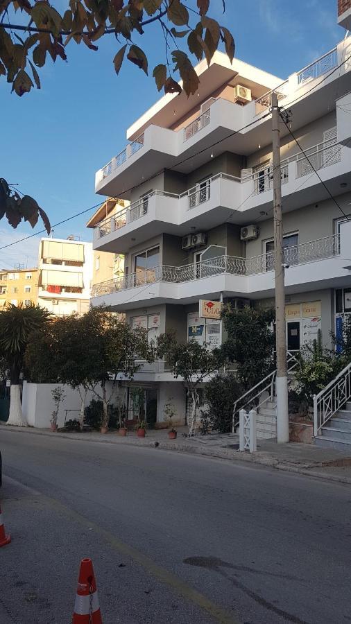 סרנדה Aralis Rooms מראה חיצוני תמונה