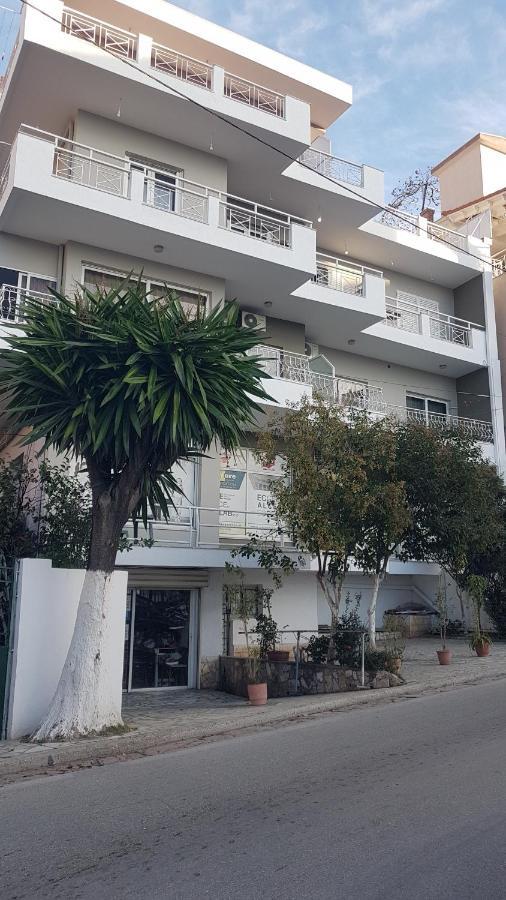 סרנדה Aralis Rooms מראה חיצוני תמונה