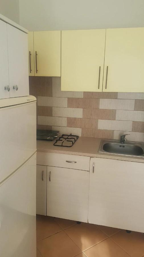 סרנדה Aralis Rooms מראה חיצוני תמונה